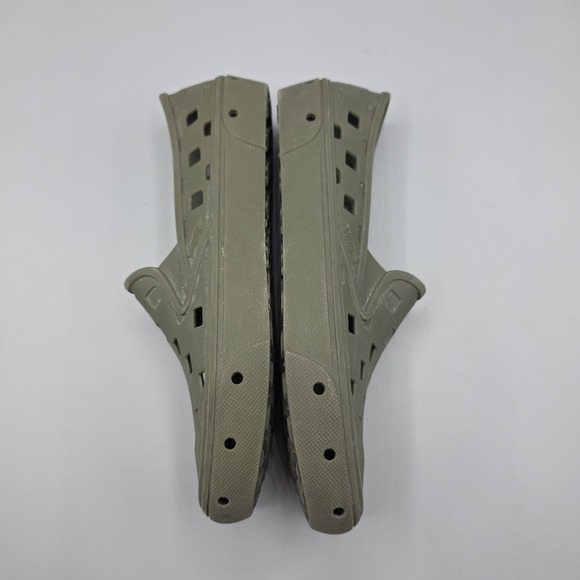 VANS TRK Shoes Womens 6 Green Rubber Breathable Slip On Waterproof Lightweight - Picture 9 of 14